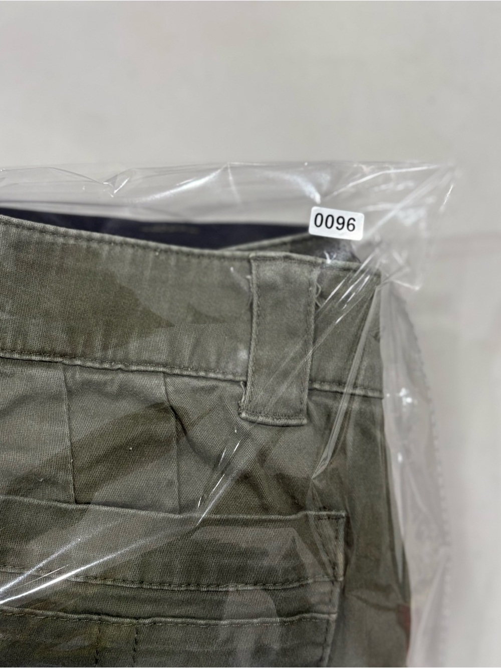 Democracy Olive Cargo Pocket Short Size - Picture 10 of 11